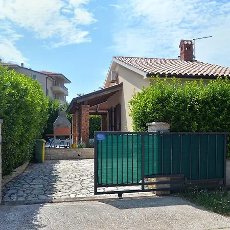 House 2274 Ližnjan
