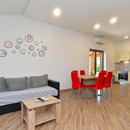 House 2274 Prázdninový dům Ližnjan
